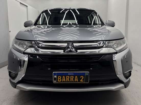MITSUBISHI-OUTLANDER-2017