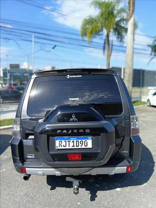 MITSUBISHI-PAJERO-3.2 HPE 4X4 7 LUGARES 16V TURBO INTERCOOLER DIESEL 4P AUTOMÁTICO MITSUBISHI-PAJERO-2019