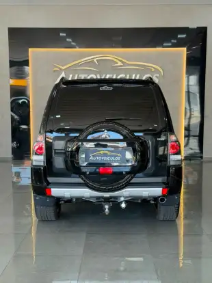 MITSUBISHI-PAJERO FULL-3.2 HPE 4X4 16V TURBO INTERCOOLER DIESEL 2P AUTOMÁTICO MITSUBISHI-PAJERO FULL-2018