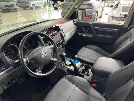 MITSUBISHI-PAJERO FULL-3.2 HPE 4X4 16V TURBO INTERCOOLER DIESEL 4P AUTOMÁTICO MITSUBISHI-PAJERO FULL-2018