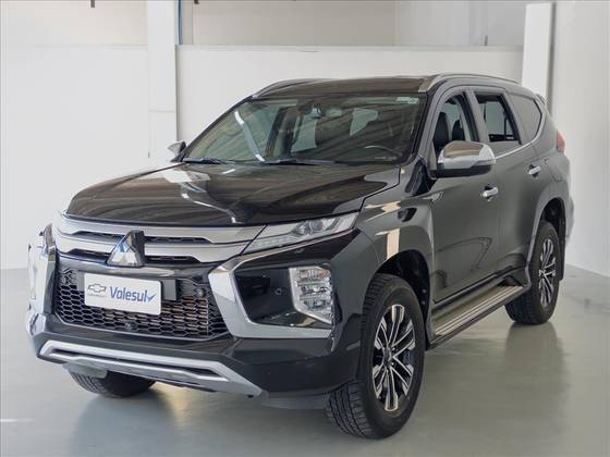 MITSUBISHI PAJERO SPORT 2.4 16V MIVEC TURBO DIESEL HPE AWD AUTOMÁTICO