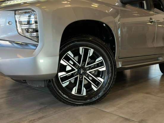 MITSUBISHI-PAJERO SPORT-2.4 16V MIVEC TURBO DIESEL HPE AWD AUTOMÁTICO MITSUBISHI-PAJERO SPORT-2020