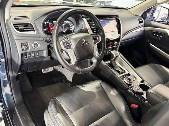 MITSUBISHI-PAJERO SPORT-2.4 16V MIVEC TURBO DIESEL HPE-S AWD AUTOMÁTICO MITSUBISHI-PAJERO SPORT-2024