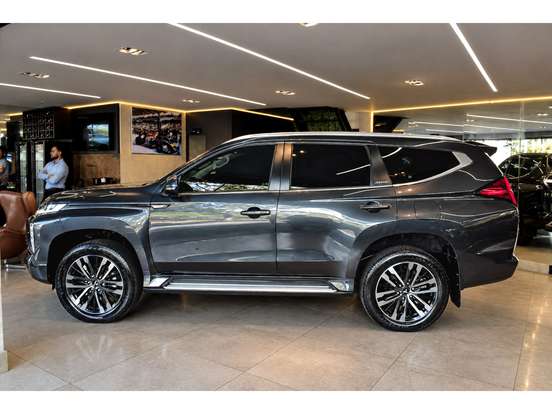 MITSUBISHI-PAJERO SPORT-2.4 16V MIVEC TURBO DIESEL LEGEND AWD AUTOMÁTICO MITSUBISHI-PAJERO SPORT-2024