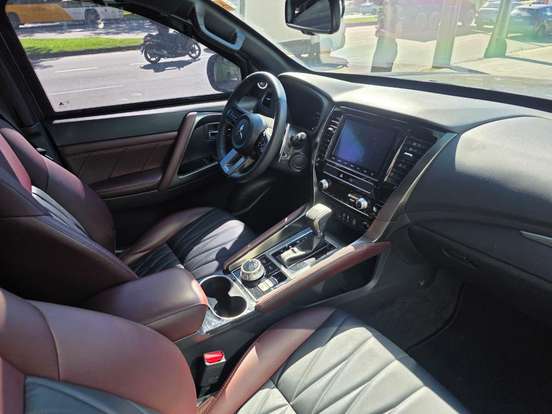 MITSUBISHI-PAJERO SPORT-2025