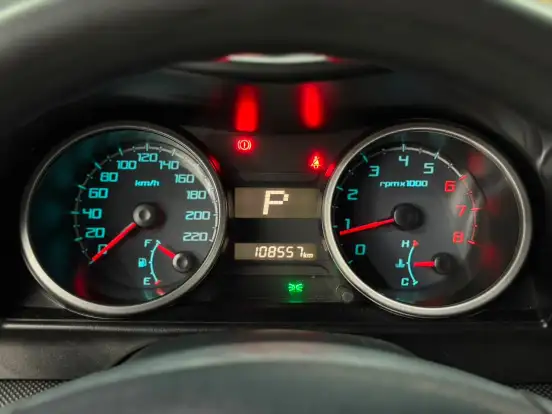 MITSUBISHI-PAJERO TR4-2.0 4X2 16V 140CV FLEX 4P AUTOMÁTICO MITSUBISHI-PAJERO TR4-2013