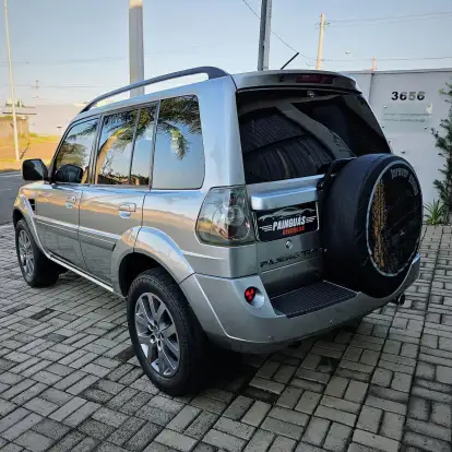 MITSUBISHI-PAJERO TR4-2.0 4X2 16V 140CV FLEX 4P AUTOMÁTICO MITSUBISHI-PAJERO TR4-2014