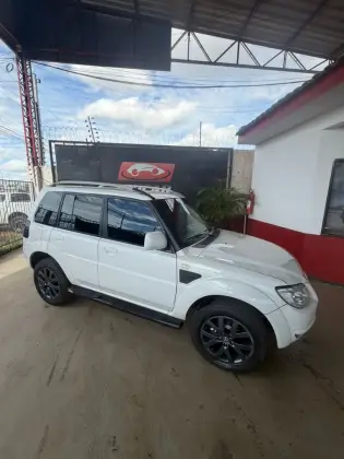 MITSUBISHI PAJERO TR4 2.0 4X2 16V 140CV FLEX 4P MANUAL