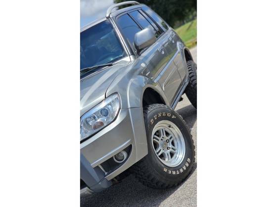 MITSUBISHI PAJERO TR4 2.0 4X2 16V 140CV FLEX 4P MANUAL