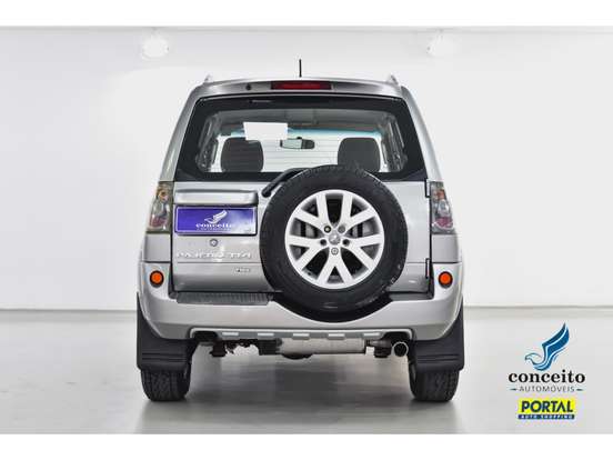 MITSUBISHI-PAJERO TR4-2011
