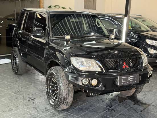 MITSUBISHI-PAJERO TR4-2.0 4X4 16V FLEX 4P MANUAL MITSUBISHI-PAJERO TR4-2010