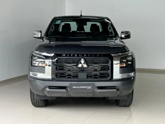 MITSUBISHI-TRITON-2025
