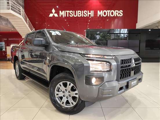 MITSUBISHI-TRITON-2025