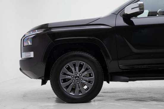 MITSUBISHI-TRITON-2.4 BITURBO DIESEL CD HPE 4X4 AUTOMÁTICO MITSUBISHI-TRITON-2026