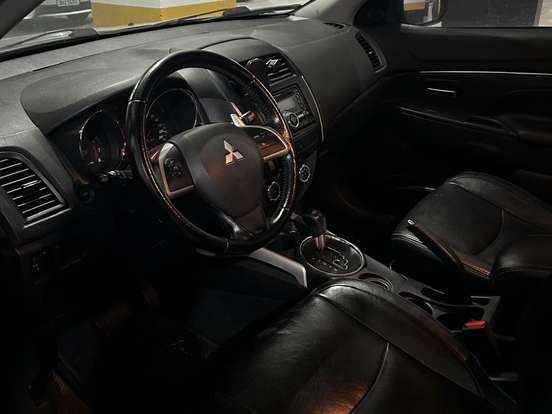 MITSUBISHI-ASX-2.0 4X2 16V GASOLINA 4P AUTOMÁTICO MITSUBISHI-ASX-2013
