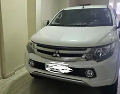 MITSUBISHI L200 TRITON 2.4 16V TURBO DIESEL SPORT HPE-S CD 4P 4X4 AUTOMÁTICO MITSUBISHI L200 TRITON 2.4 16V TURBO DIESEL SPORT HPE-S CD 4P 4X4 AUTOMÁTICO