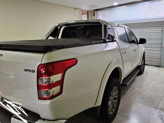 MITSUBISHI-L200 TRITON-2.4 16V TURBO DIESEL SPORT HPE-S CD 4P 4X4 AUTOMÁTICO MITSUBISHI-L200 TRITON-2018