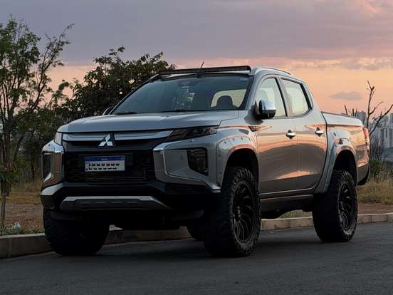 MITSUBISHI-L200 TRITON-2.4 16V TURBO DIESEL SPORT HPE-S CD 4P 4X4 AUTOMÁTICO MITSUBISHI-L200 TRITON-2022