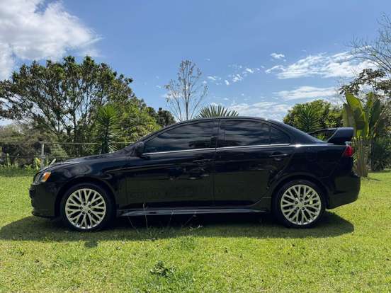 MITSUBISHI-LANCER-2015