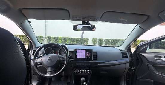 MITSUBISHI-LANCER-2011