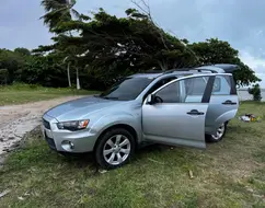 MITSUBISHI OUTLANDER 2.0 16V GASOLINA 4P AUTOMÁTICO MITSUBISHI OUTLANDER 2.0 16V GASOLINA 4P AUTOMÁTICO