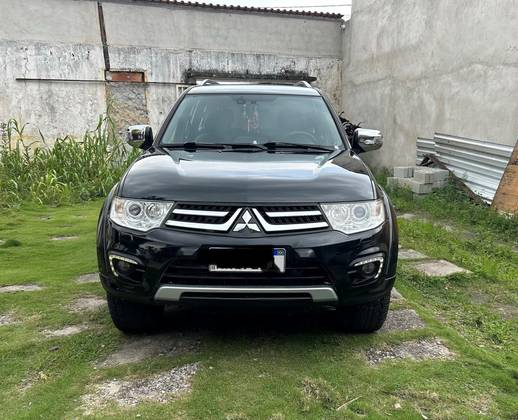 MITSUBISHI PAJERO DAKAR 3.5 HPE 7 LUGARES 4X4 V6 24V FLEX 4P AUTOMÁTICO