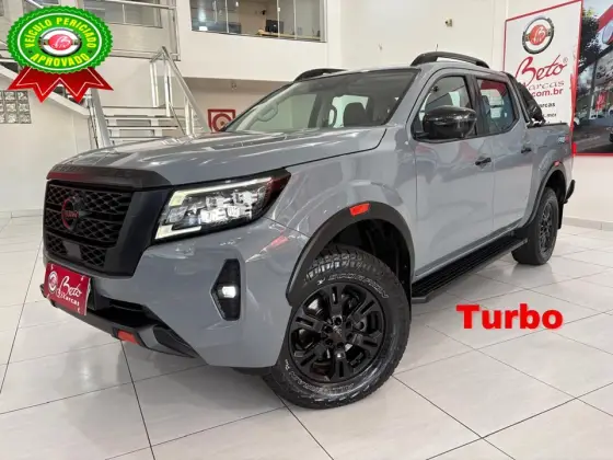 NISSAN FRONTIER 2.3 16V TURBO DIESEL PRO4X CD 4X4 AUTOMÁTICO