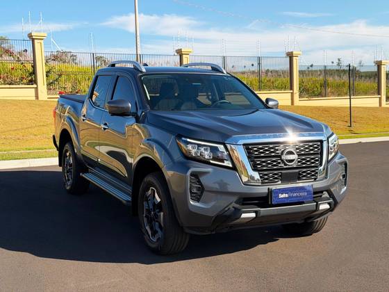NISSAN FRONTIER 2.3 16V TURBO DIESEL PLATINUM CD 4X4 AUTOMÁTICO