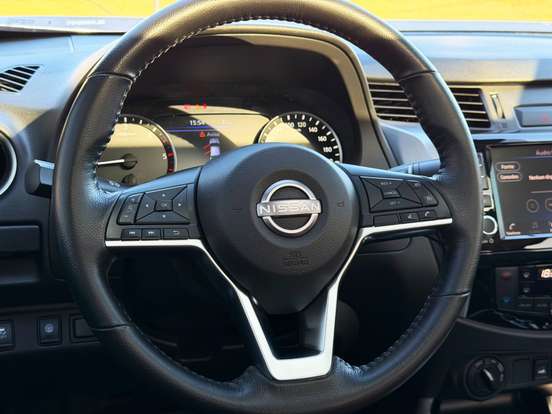 NISSAN-FRONTIER-2.3 16V TURBO DIESEL PLATINUM CD 4X4 AUTOMÁTICO NISSAN-FRONTIER-2024