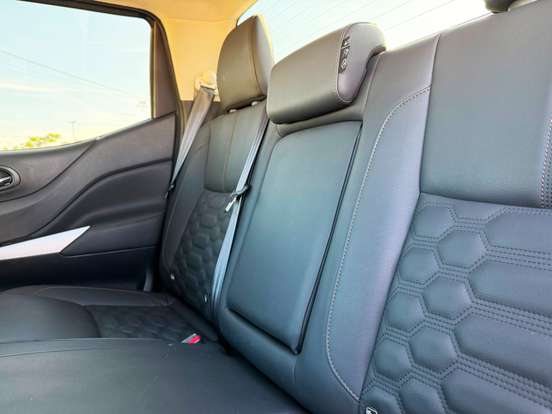 NISSAN-FRONTIER-2024