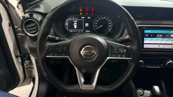 NISSAN-KICKS-2020