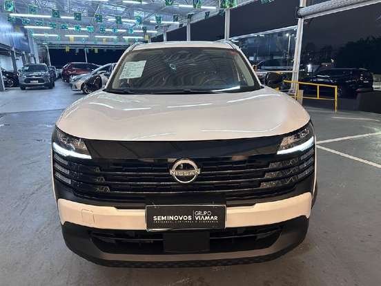 NISSAN-KICKS-2025