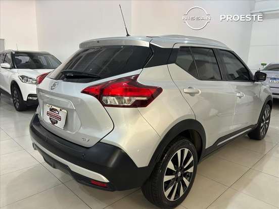 NISSAN-KICKS-2018