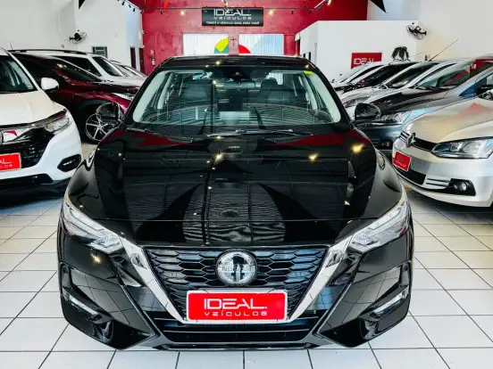 NISSAN-SENTRA-2023