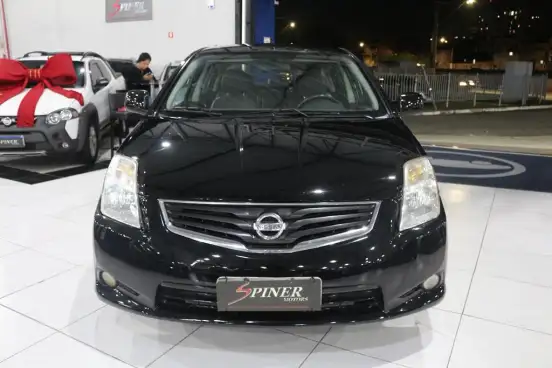 NISSAN-SENTRA-2010