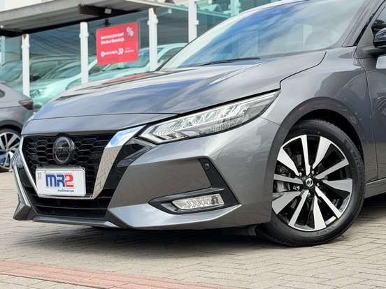 NISSAN-SENTRA-2023