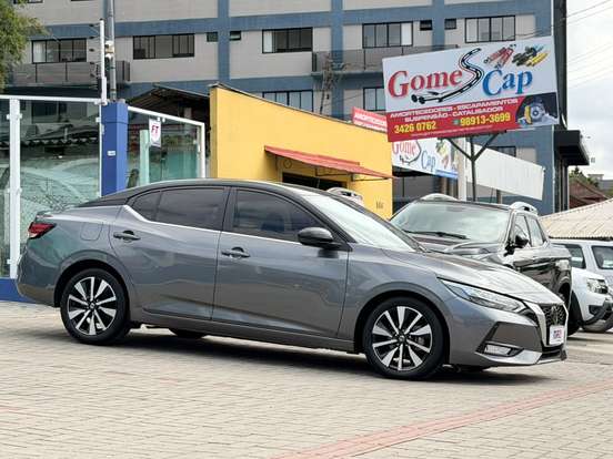 NISSAN-SENTRA-2023