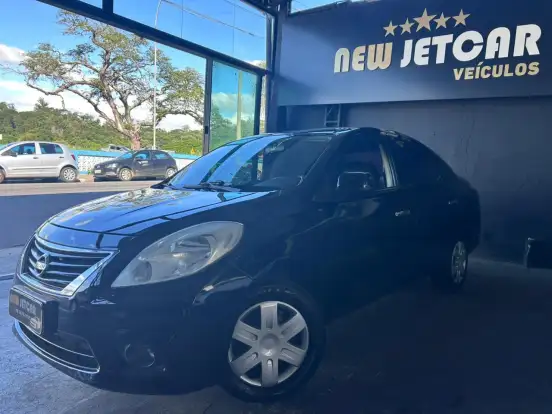 NISSAN-VERSA-2013