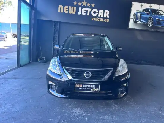 NISSAN-VERSA-2013