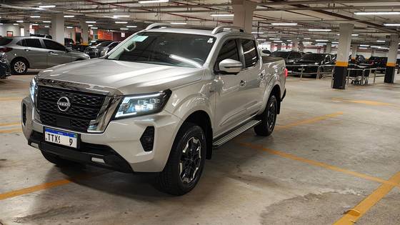 NISSAN FRONTIER 2.3 16V TURBO DIESEL PLATINUM CD 4X4 AUTOMÁTICO