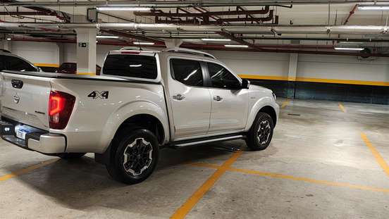 NISSAN-FRONTIER-2025