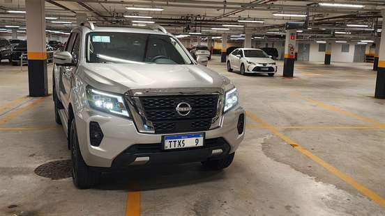 NISSAN-FRONTIER-2025