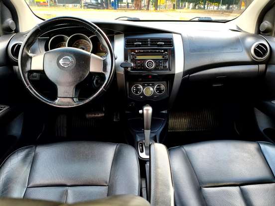 NISSAN-LIVINA-1.8 SL X-GEAR 16V FLEX 4P AUTOMÁTICO NISSAN-LIVINA-2011