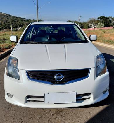NISSAN SENTRA 2.0 CVT 16V FLEX 4P AUTOMÁTICO