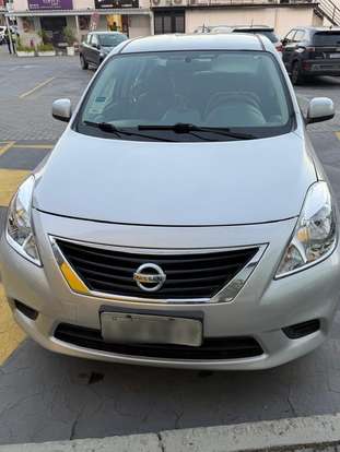 NISSAN-VERSA-2014