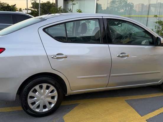 NISSAN-VERSA-1.6 16V FLEX SV 4P MANUAL NISSAN-VERSA-2014