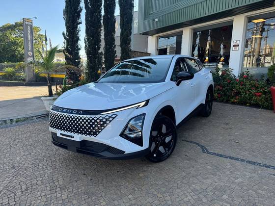 OMODA 5 1.5 TGDI HEV LUXURY DHT