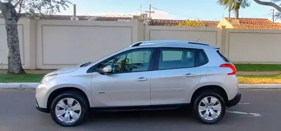 PEUGEOT-2008-2016