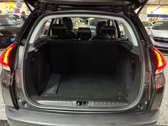 PEUGEOT-2008-2016