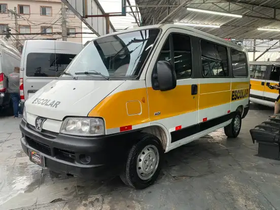 PEUGEOT-BOXER-2015